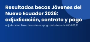 Joven revisando en su correo los resultados de las becas Jóvenes del Nuevo Ecuador